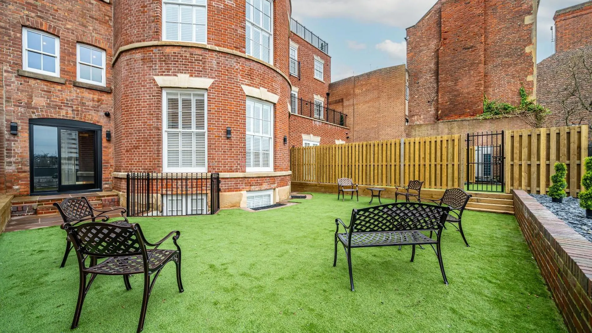 St Marys Quarters Aparthotel Nottingham 4*,  United Kingdom